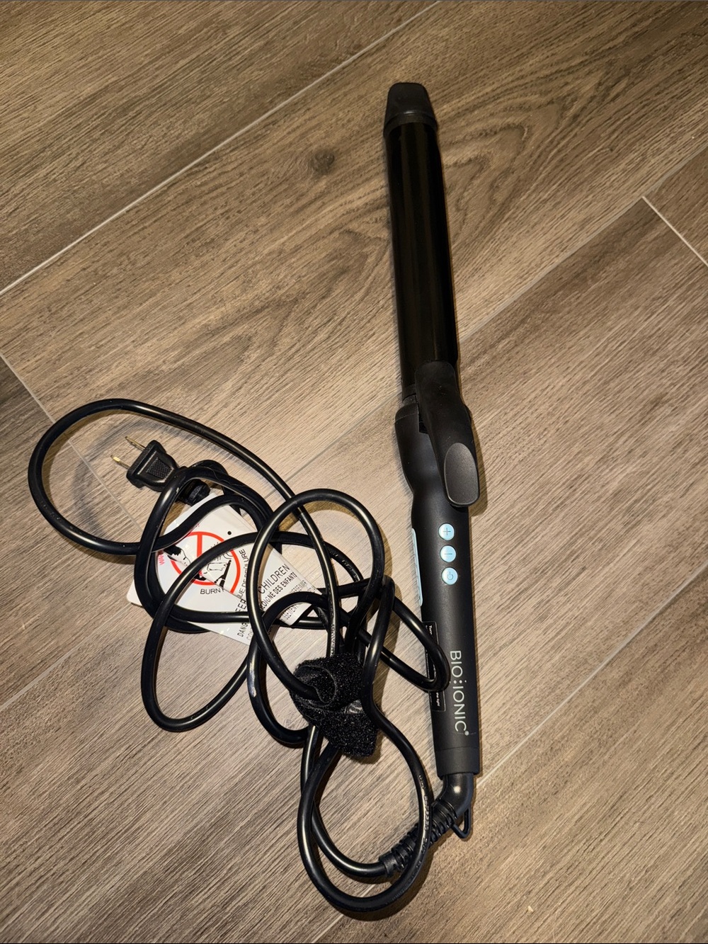 Bio Ionic Black 1" Curling Wand - Smooth, Professional Styling